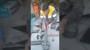 режем керамогранит 600*600*10 мм по диагоналу Shijing 3022. 800mm