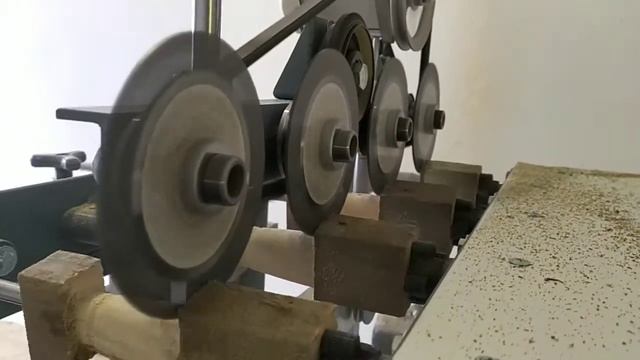 Копировальный станок по дереву КСД 7мини копируем рукоять ножа.