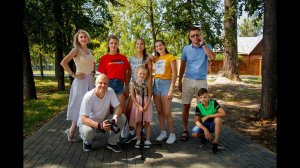Клип "Девчонка Варя"