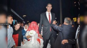 Самый высокий человек в мире - Султан Косен / Sultan Kosen