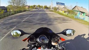 На заднем колесе спортбайка мимо ДПС - менты в ярости _D.mp4