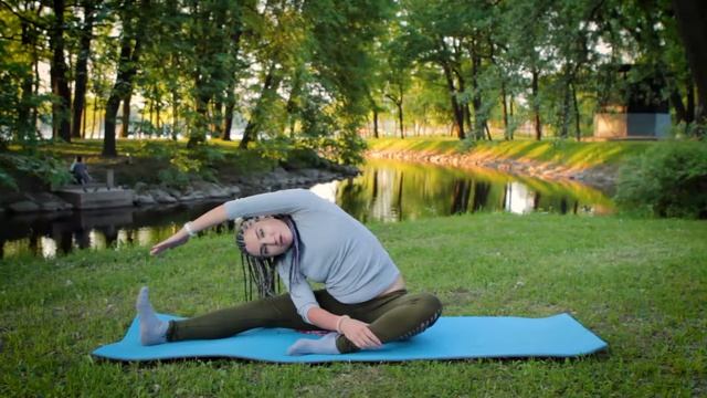 Как потянуться мягко и без травм. Как растягиваться беременным. смотреть онлайн