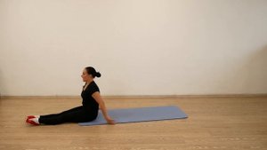 Кувырок назад через плечо на живот