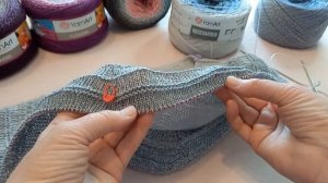 Футболка спицами из YarnArt "Rosegarden"_в Работе/ Смешенная линия реглана.