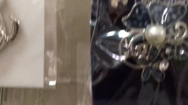 RĪGA..ЭКСКУРСИЯ В МАГАЗИН НАТУРАЛЬНЫХ КАМНЕЙ И НЕ ТОЛЬКО...ОТЛИЧНАЯ КОМПАНИЯ..ГОРОДСКОЙ VLOG..)) смотреть онлайн