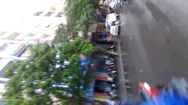 Как перейти дорогу  во Вьетнаме ))) смотреть онлайн