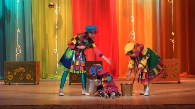 (МЦ-2018) Спектакль "Сказка о Емеле-лодыре" в постановке образцовой театральной студии "Пауза" смотреть онлайн