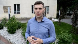 Михаил Уваров путешествует по Гатчине и делится историями из жизни гатчинских обывателей