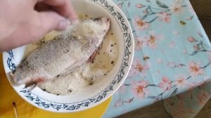 Как быстро пожарить карася.