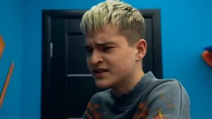 У НАС НОВАЯ УЧИЛКА! Почему ОНА нам НЕ ПОНРАВИЛАСЬ?