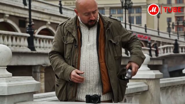 Видеообзор фотоаппарата со сменной оптикой Sony Alpha A5000 с экспертом М.Видео смотреть онлайн