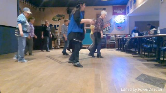 EZ Earth Angel смотреть онлайн