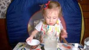 Светящаяся вода без люминола – реально ли. Опыты для детей.