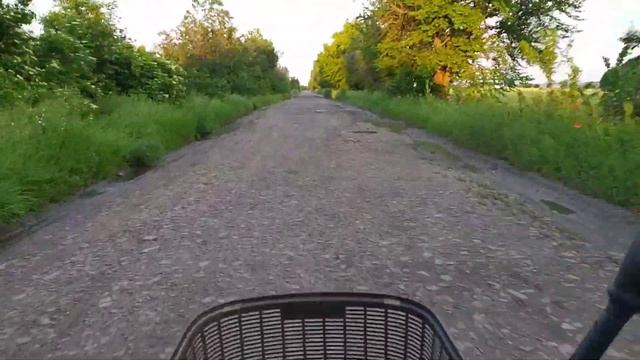 Сколько километров проедет 4- тактный мопед!! На 1 литре бензина!! Покатушки!!! смотреть онлайн