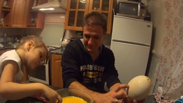 омлет из страусиного яйца. готовим дома смотреть онлайн