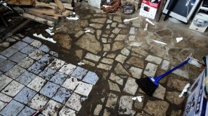 Как утеплить потолок в гараже за 2000руб????