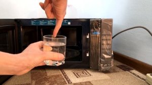 Мікрохвильова піч SAMSUNG ME88SUG / Микроволновая печь