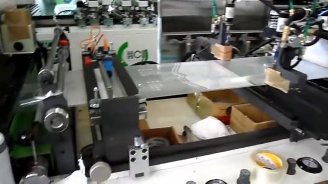 FTSC 600 - Автоматическая машина для изготовления пакетов с трехсторонним швом смотреть онлайн