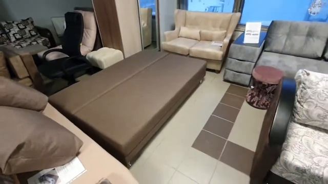 Диван прямой "комфорт". еврокнижка, стоимость 8900 руб. Салон мебели "Регина" Екатеринбург смотреть онлайн
