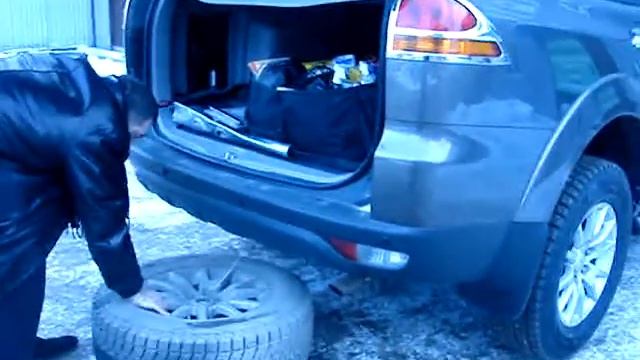 Лебёдка для запасного колеса смотреть онлайн