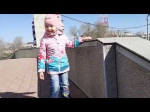 207/На вокзале /Чудесная погода/Добралась до сладкого