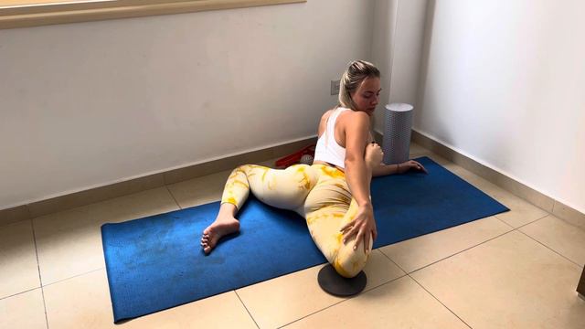 Contortion workout   Everyday Yoga Flow At Home   Home Stretching   Feet yoga