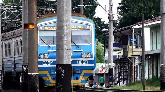 Отправление ЭД9М-0069 от станции Беличи смотреть онлайн
