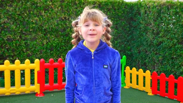 Диана и Рома знакомят Оливера с английским алфавитом смотреть онлайн