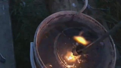 Российское изобретение, удобрение из графита, воды и электричества. Биоуголь с каменной пылю.