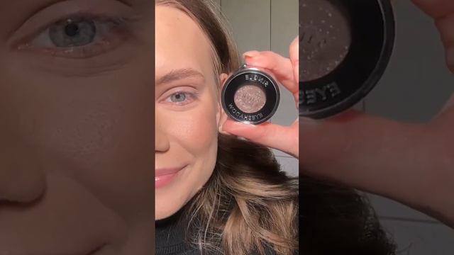 НОВИНКА ОТ SHIK — тестируем спарклы 💕 #бьюти #макияжглаз #тенидлявек