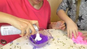 Делаем слайм из воздушного пластилина.