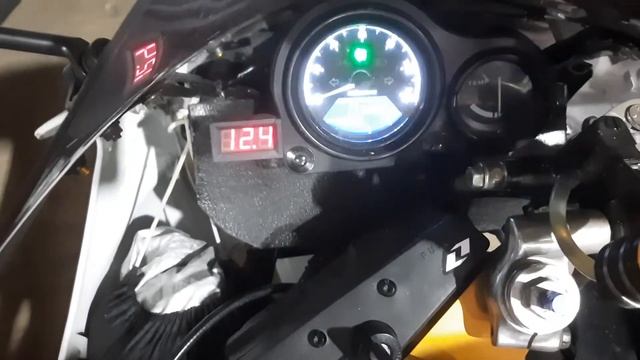 холодный запуск Honda VFR 400R PROARM, 1990 г. смотреть онлайн