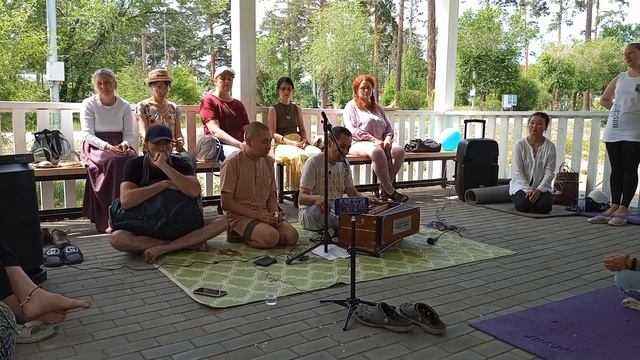 Индийские танцы,калиграфия, йога, в парке #выходные #саморазвитие #танцы #йогакаждыйдень #уланудэ