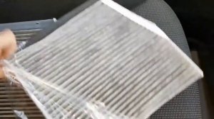 How to change Mercedes B Klasse W246  B200 air filter / Pollenfilter / DUST FILTER