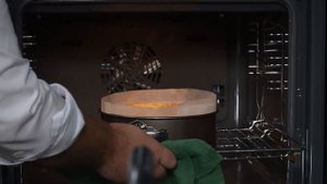 Рецепт ванильного торта со вкусом дыни от Herbalife Nutrition и Максима Лызо