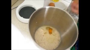 Сдобное тесто на закваске