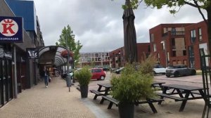 Маленький городок, прогулка. Нидерланды (Голландия)