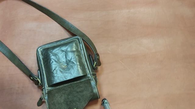 Работа с кожей/ городская сумочка на каждый день из стираной кожи смотреть онлайн