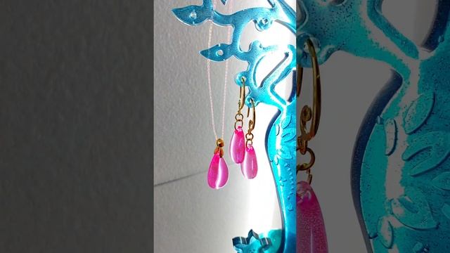 Комплект украшений из эпоксидной смолы