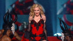 Madonna - Living for love (Grammy 2015)