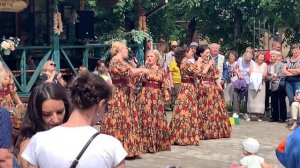 «ПОД ЗАРЮ ВЕЧЕРНЮЮ» ансамбль Сорока из Великого Новгорода