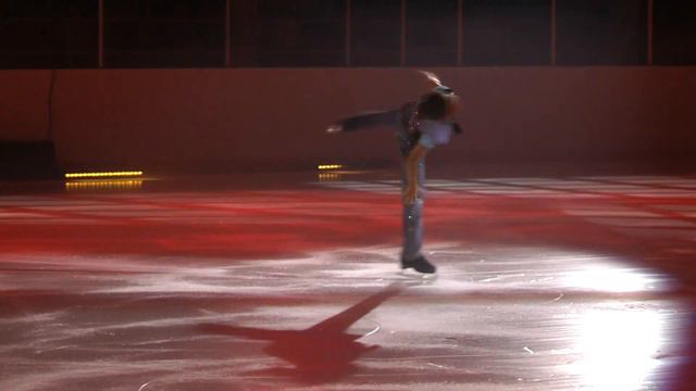 Марк Лукин.Выступление на шоу г.Губкин.Тур Евгения Плющенко "Союз чемпионов" 4/06/22 смотреть онлайн