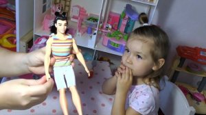 Распаковка новой куклы Кен новый друг для Барби