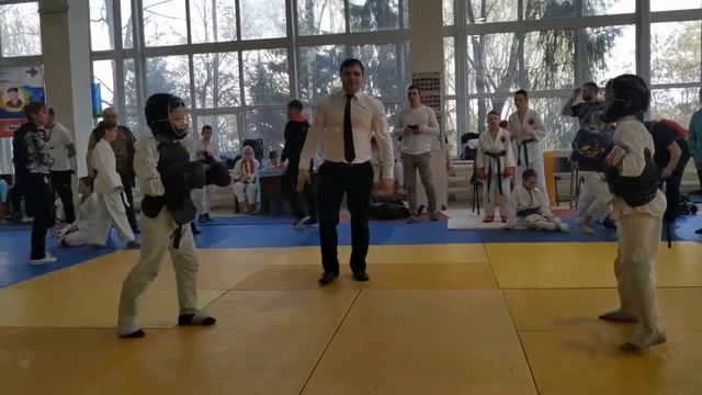 Армейский рукопашный бой Брянск соревнование в честь героя России С.Василева 6- рота смотреть онлайн