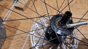 Обслуживание механизма DT swiss ratchet