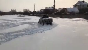 Как едет задний привод и полный привод в снегу, Dodge Ram?