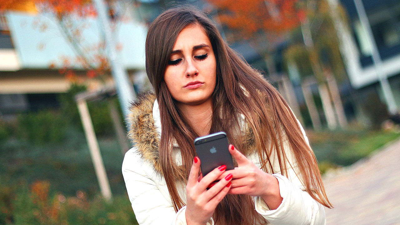 Мои волосы лучшие на деревне я мажу волосы этой натуральной маской. смотреть онлайн