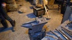 ковка колуна 2 часть   весело