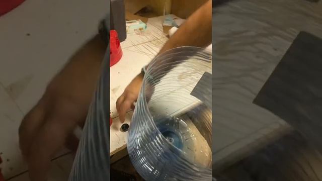 Поилка чашечная для емкости, канистры с поплавком, Ниппельная система поения для кур перепелов