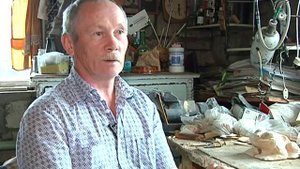 Резчик по дереву Карелов